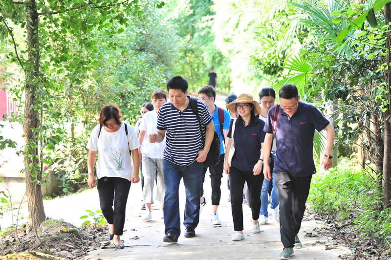 秉持初心讲好乡村振兴故事——中国农业大学人文与发展学院服务乡村振兴战略“四个系列”之四